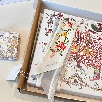 Платки Christian Dior 12918493