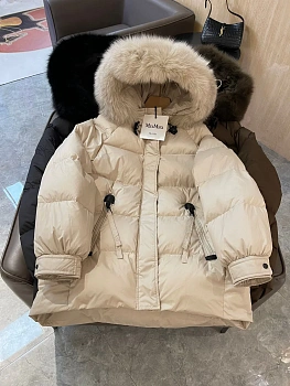 Куртки И Пуховики Женские Max Mara 3800648