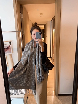 Шарфы Gucci 1242400