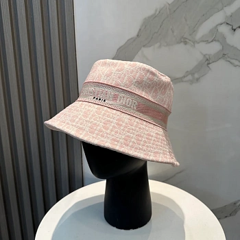 Головные Уборы Christian Dior 13418587