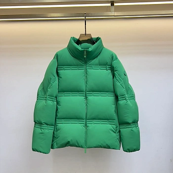 Куртки И Пуховики Женские Moncler 844081