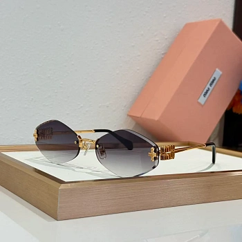 Очки Miu Miu 912328