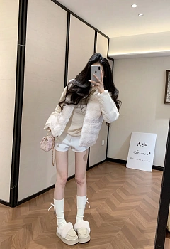 Куртки И Пуховики Женские Moncler 1734184