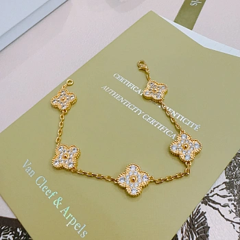 Бижутерия Van Cleef & Arpels 91313