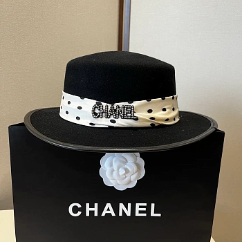 Головные Уборы Chanel 1813456