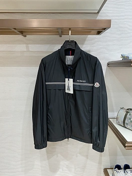 Куртки И Пуховики Мужские Moncler 2385912