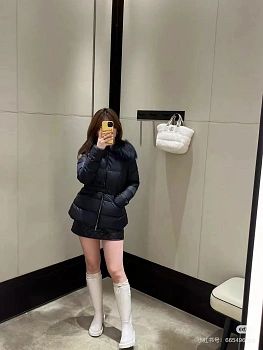 Куртки И Пуховики Женские Moncler 545510