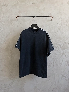 Футболки Женские Balenciaga 558434