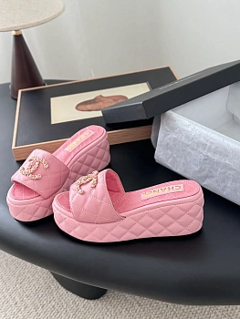Шлепанцы Женские Chanel 17098