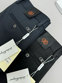 Брюки Женские Salvatore Ferragamo 11480531