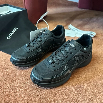 Кроссовки Женские Chanel 1248639