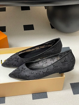 Туфли Женские Louis Vuitton 2597160