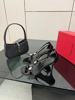 Босоножки Женские Salvatore Ferragamo 5052121