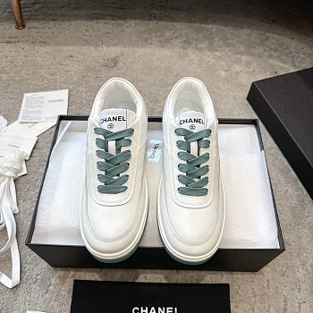 Кроссовки Женские Chanel 10669558