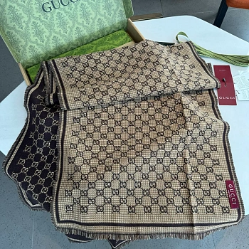 Шарфы Gucci 692904