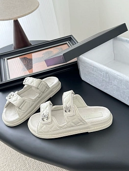 Шлепанцы Женские Chanel 23379