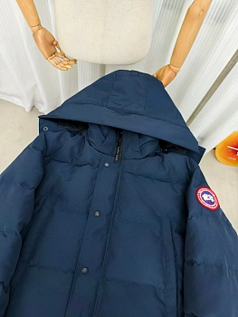 Куртки И Пуховики Женские Canada Goose 4022686