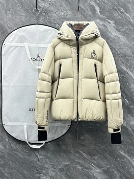 Куртки И Пуховики Мужские Moncler 492976