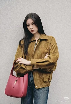 Кожаные Куртки И Дублёнки Женские Saint Laurent 10624713