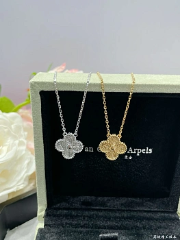 Бижутерия Van Cleef & Arpels 99369