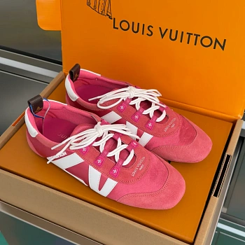 Кроссовки Женские Louis Vuitton 11916902