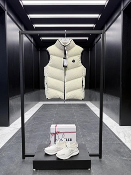 Жилеты Мужские Moncler 4848793