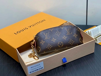 Сумки На Ремне Женские Louis Vuitton 111902