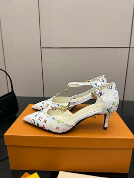 Туфли Женские Louis Vuitton 11755397