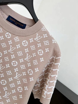 Топы Женские Louis Vuitton 11700136