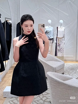 Платья Женские Christian Dior 5086987