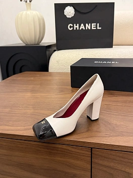 Туфли Женские Chanel 13256862