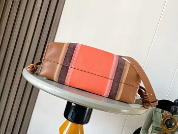 Классические Сумки Женские Loewe 13174331