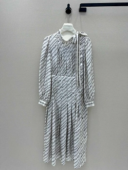 Платья Женские Louis Vuitton 8954