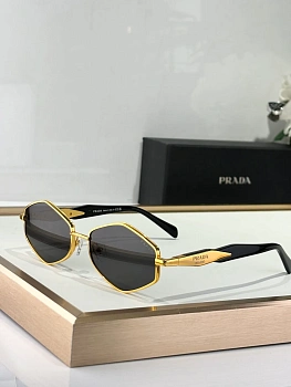Очки Prada 10597