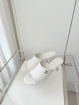 Босоножки Женские Chanel 11403193