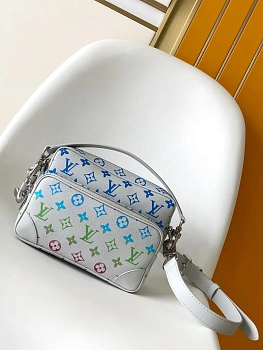 Классические Сумки Женские Louis Vuitton 11185393