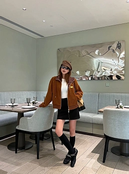 Куртки И Пуховики Женские Louis Vuitton 1675911