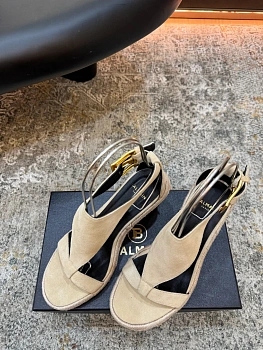 Босоножки Женские Balmain 9499305