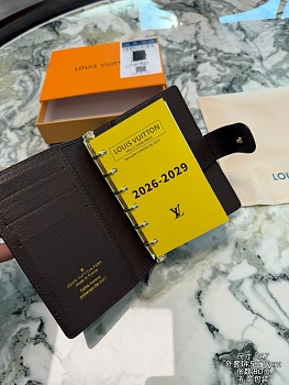 Текстиль Louis Vuitton 6348692