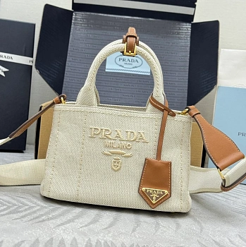 Сумки На Ремне Женские Prada 11164963