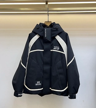 Куртки И Пуховики Женские Balenciaga 844133