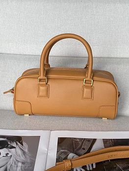 Классические Сумки Женские Loewe 1889778