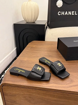 Шлепанцы Женские Chanel 11676222