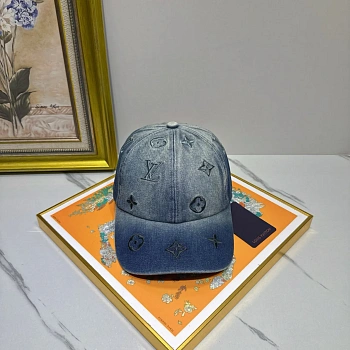 Головные Уборы Louis Vuitton 9679846