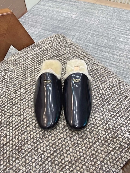 Тапочки Женские Prada 3452773