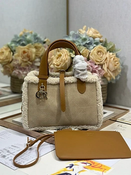 Сумки На Ремне Женские Christian Dior 167568