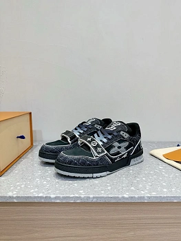 Кроссовки Женские Louis Vuitton 155208