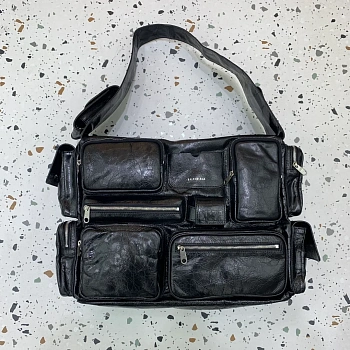 Сумки На Ремне Женские Balenciaga 13072089