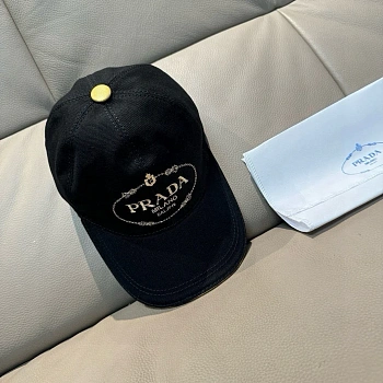 Головные Уборы Prada 11529542