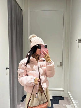 Куртки И Пуховики Женские Moncler 845045